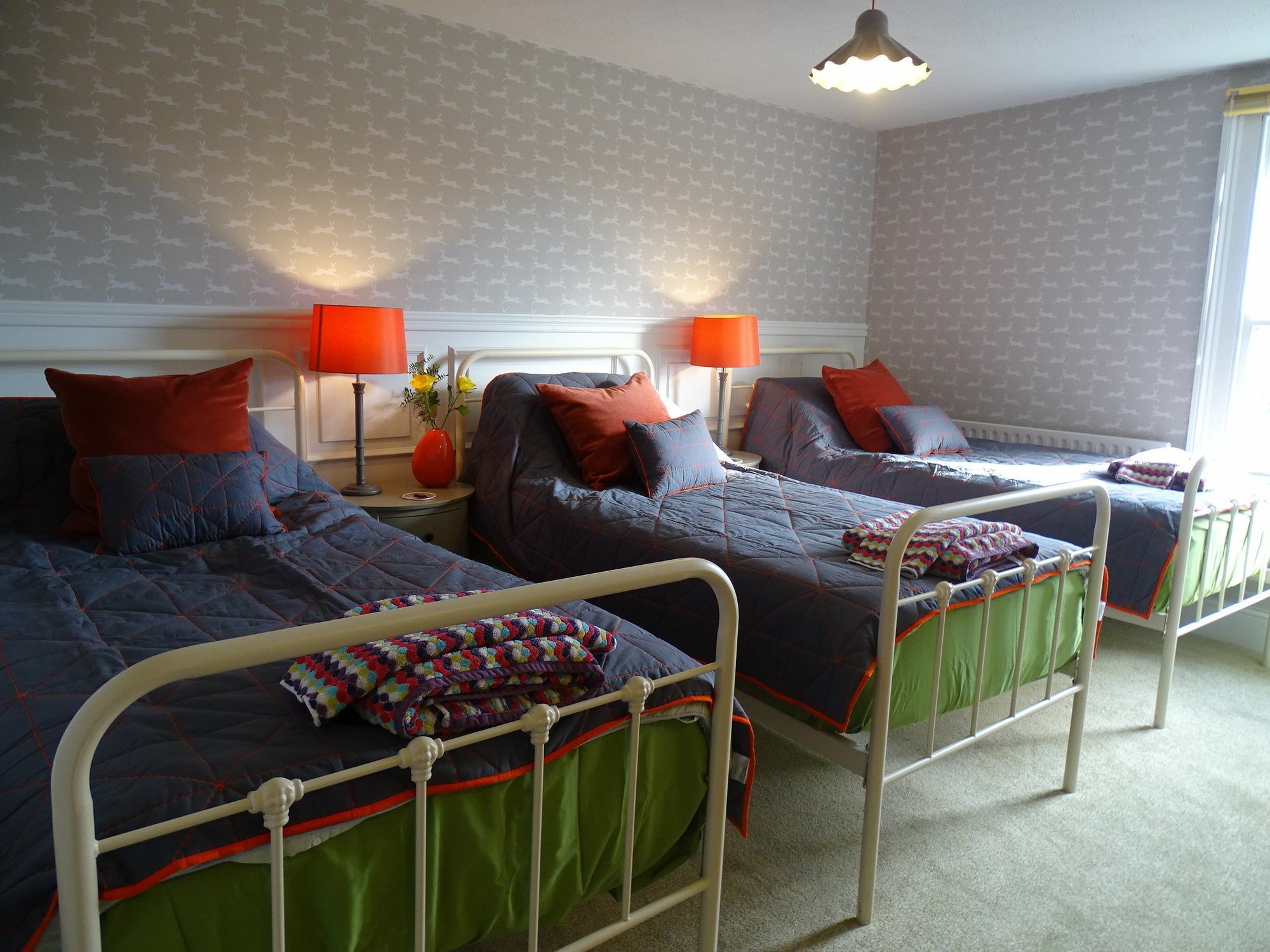 Spire House Bed & Breakfast Солсбъри Екстериор снимка